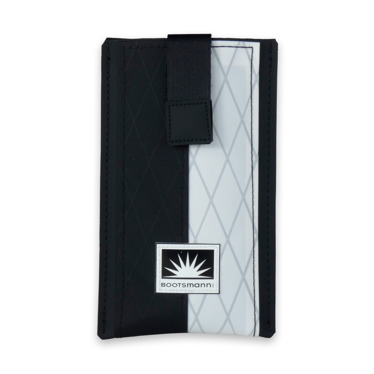 Smartphone-Tasche aus X-PAC freigestellt – robuste, leichte Schutzhülle für iPhone und andere Smartphones