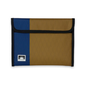 Tablet-Tasche aus X-Pac, freigestellt, passend für iPad