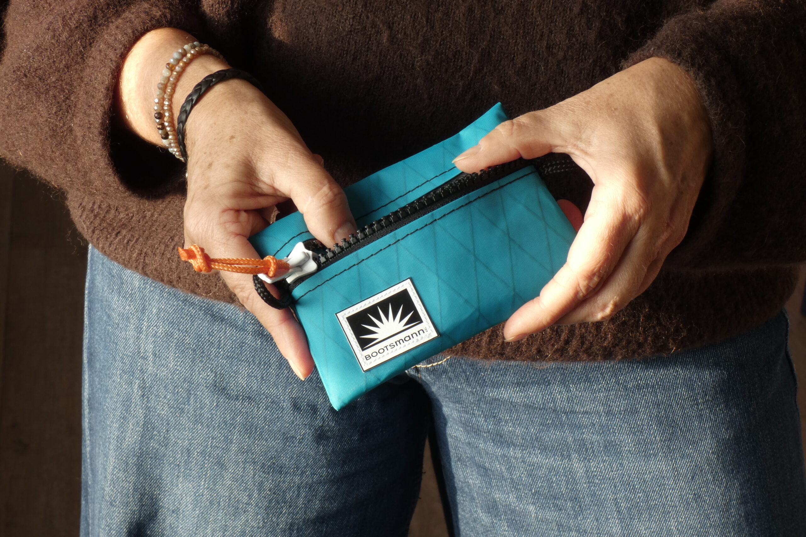 Handgemachtes Mini-Wallet aus X-Pac Segeltuch, wasserfest und robust