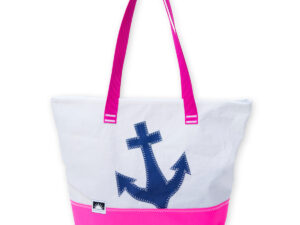 Shopper aus recyceltem Segeltuch mit blauem Anker-Motiv und pinken Boden.