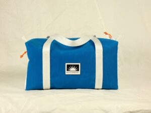 Sporttasche S aus Persenningstoff freigestellt