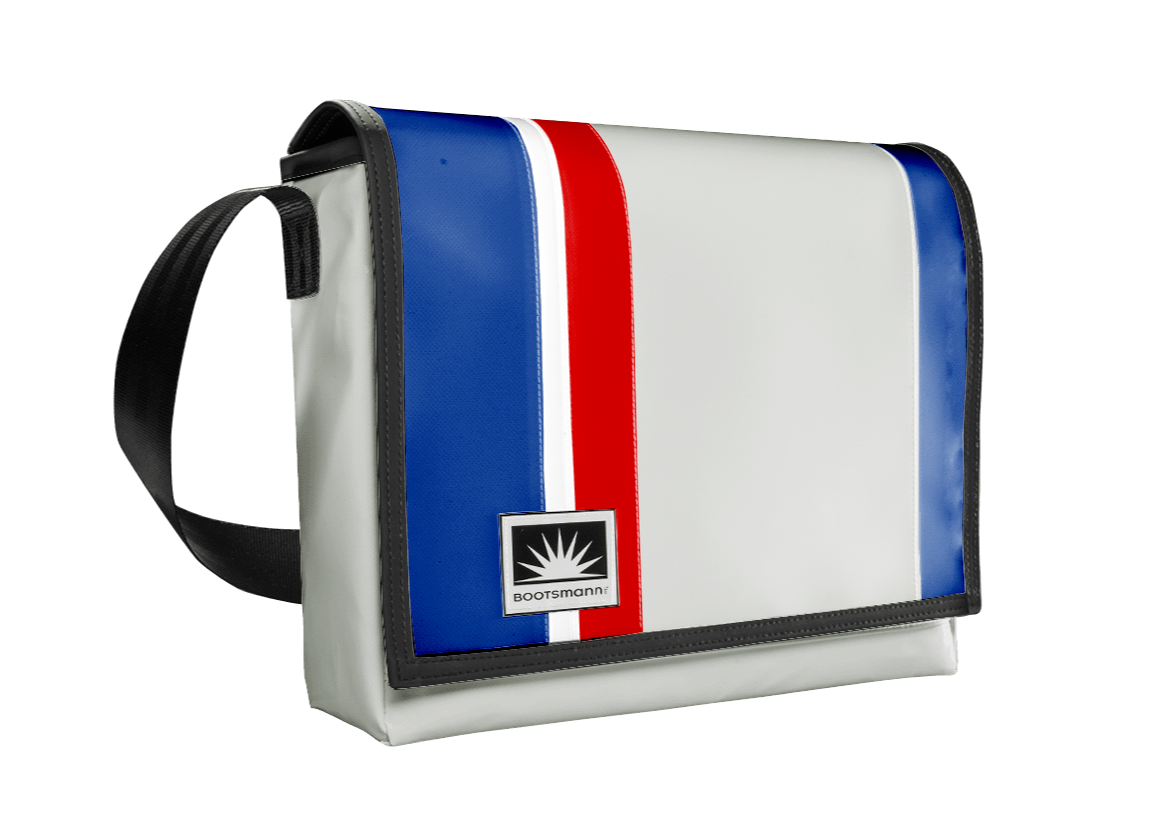 Freigestellte 15-Zoll Laptoptasche aus LKW-Plane in robustem Design, mit verstellbarem Laptopfach und Außentasche mit YKK-Reißverschluss
