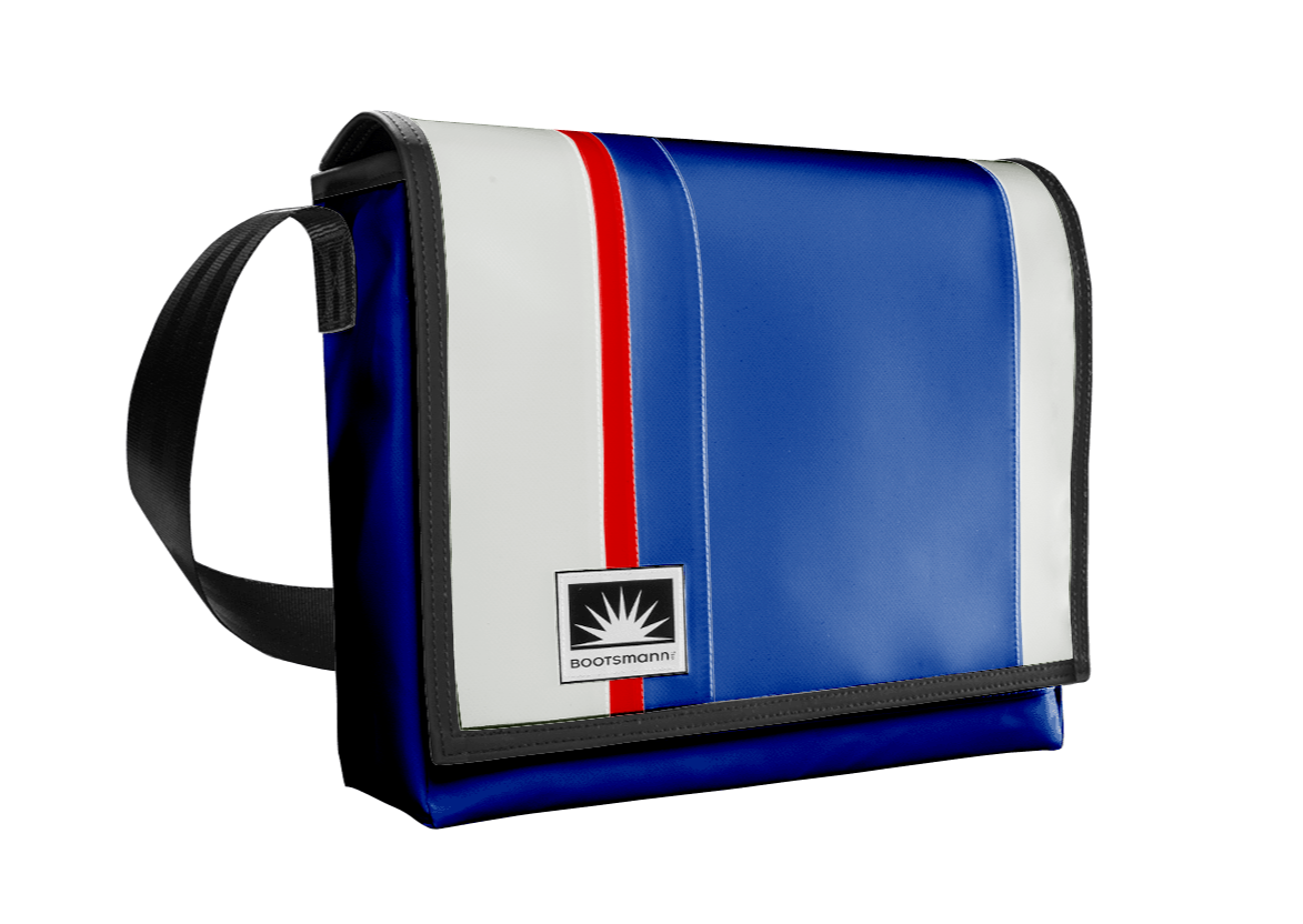 Freigestellte 17-Zoll Laptoptasche aus LKW-Plane von Complan mit verstellbarem Laptopfach, Covermaster-Innenfutter und YKK-Reißverschluss