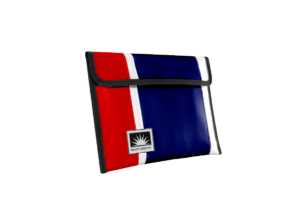 MacBook-Tasche 13 Zoll aus LKW-Plane von Complan, Innenfutter aus Covermaster, gepolstert, robust und wetterfest, handgefertigt in Kiel