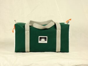 Sporttasche Größe S aus robustem Persenningstoff