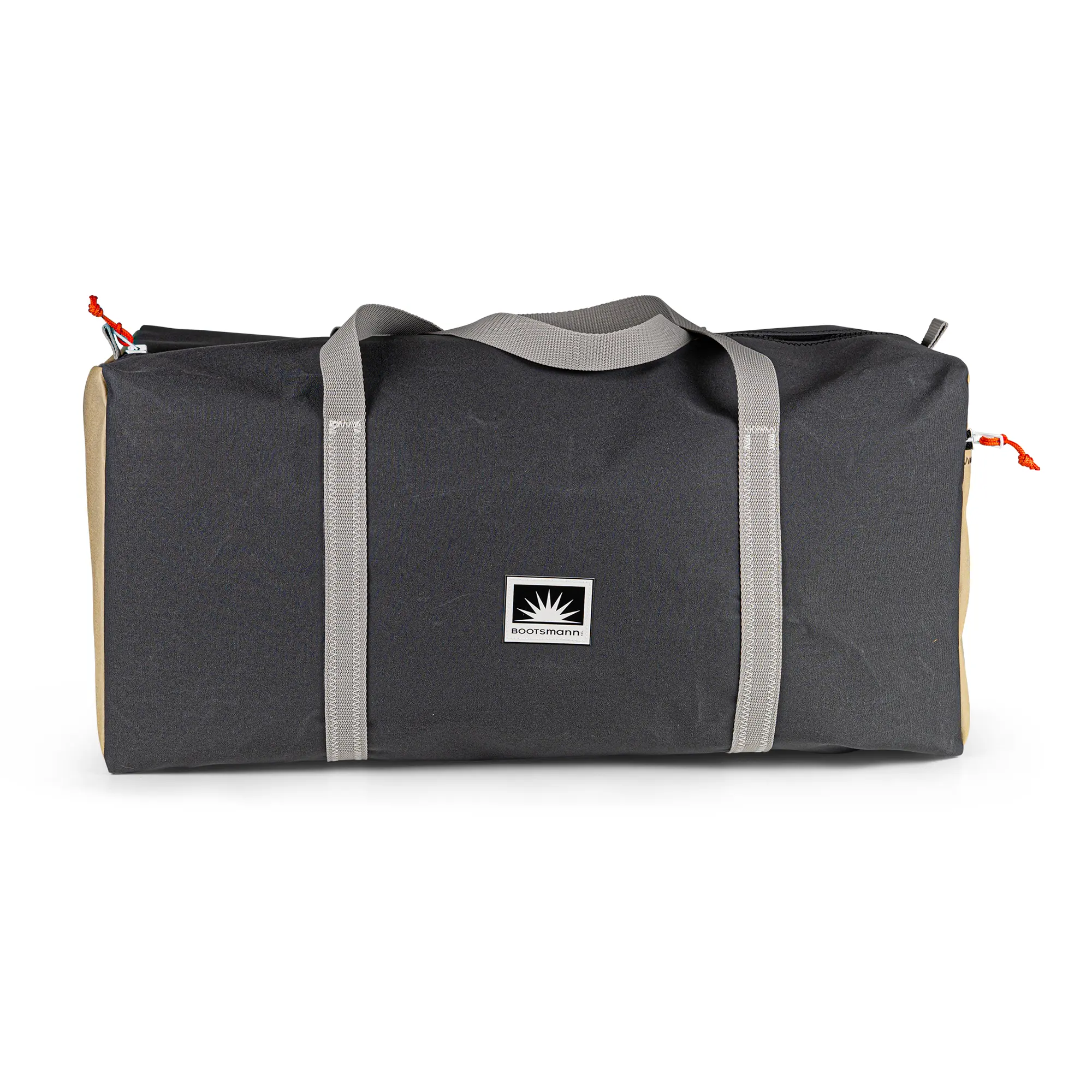 Freigestellte Sporttasche Weekender Größe XL aus Persenningstoff