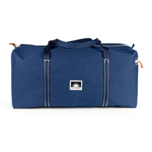 Freigestellte Sporttasche Weekender Größe XL aus Persenningstoff