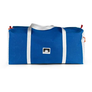 Freigestellte Sporttasche Weekender Größe XL aus Persenningstoff